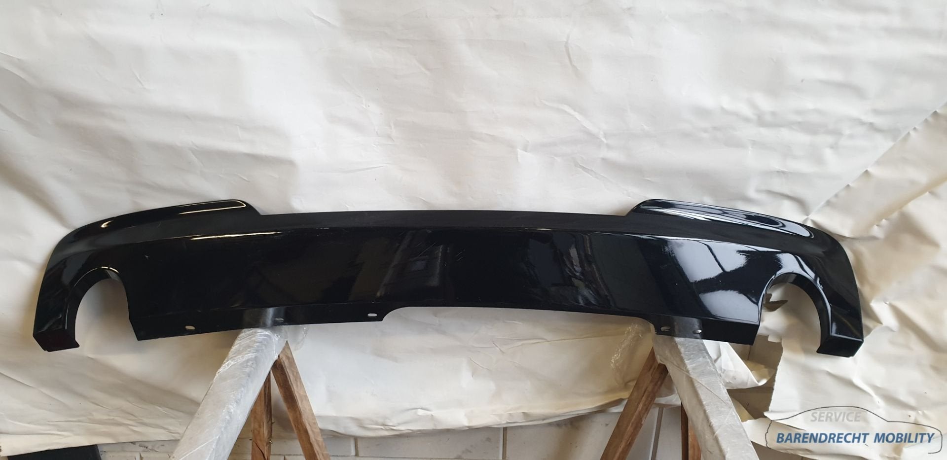Diffuseur d'origine F10 F11 Pack M S rie 5 51127906283 doubl, Petuelring 130
80788  Munich, DE, Arrière, Pare-chocs, Info@bmw.de