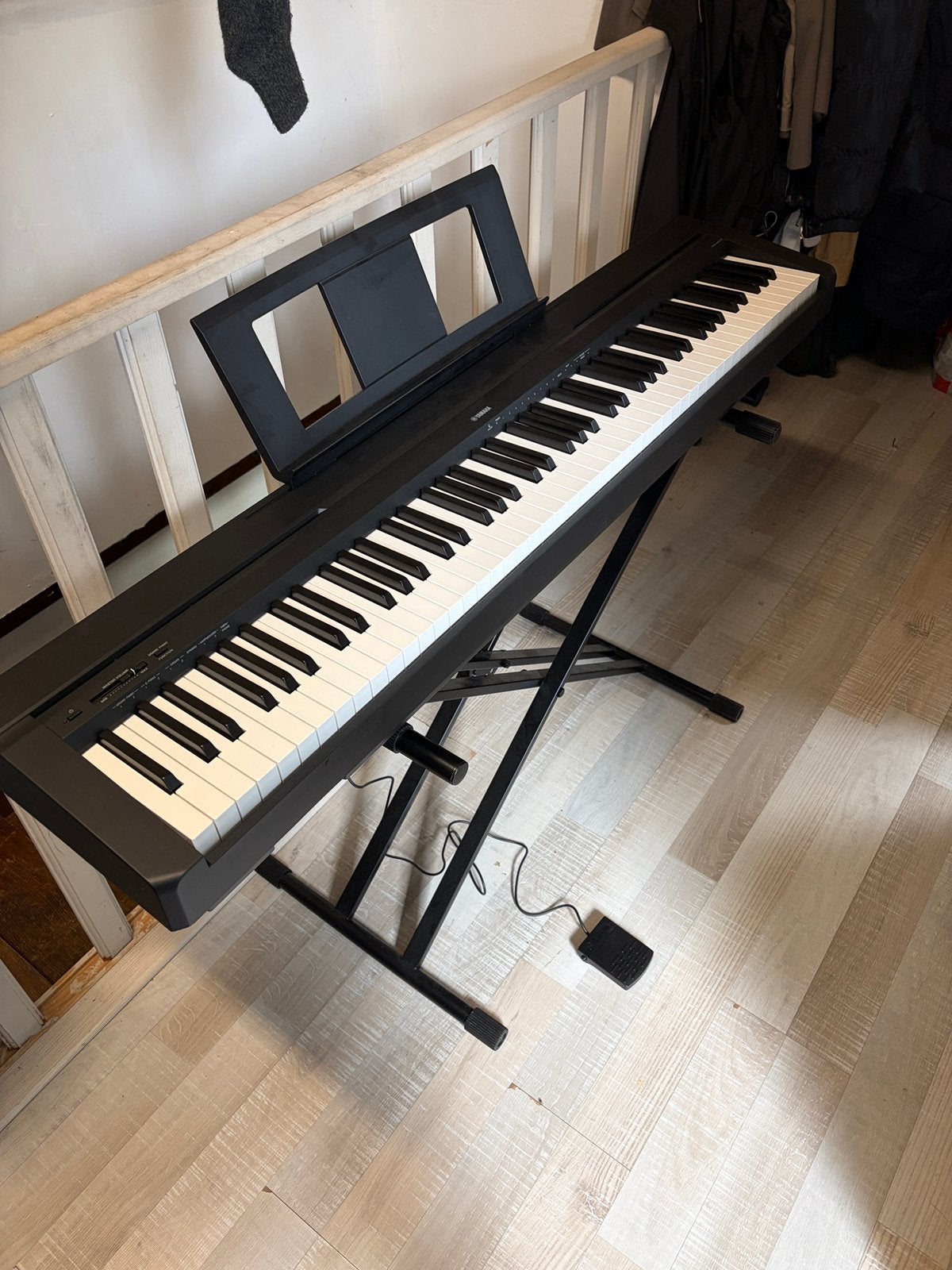 YAMANHA P45B, Muziek en Instrumenten, Ophalen, Zwart, Digitaal, Zo goed als nieuw