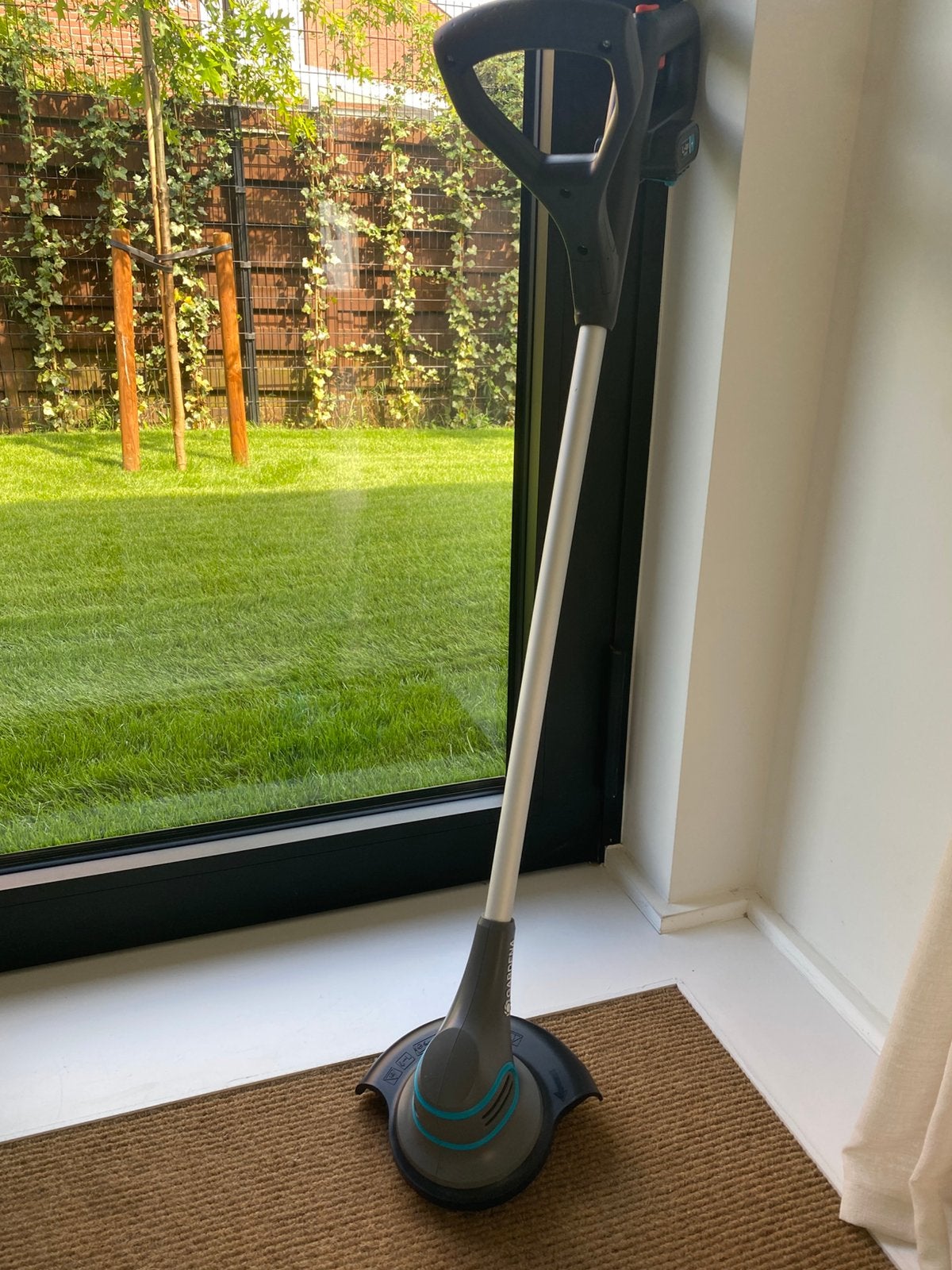 Gardena grastrimmer S, Tuin en Terras, Ophalen, Zo goed als nieuw, Accu