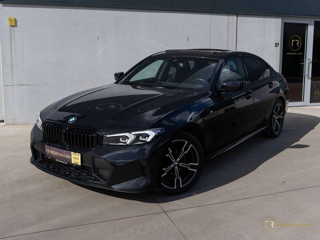 BMW 3 Serie 318i l M-Sport l Sunroof l PDC l Carplay l Full, Automaat, Gebruikt, Zwart, 4 cilinders