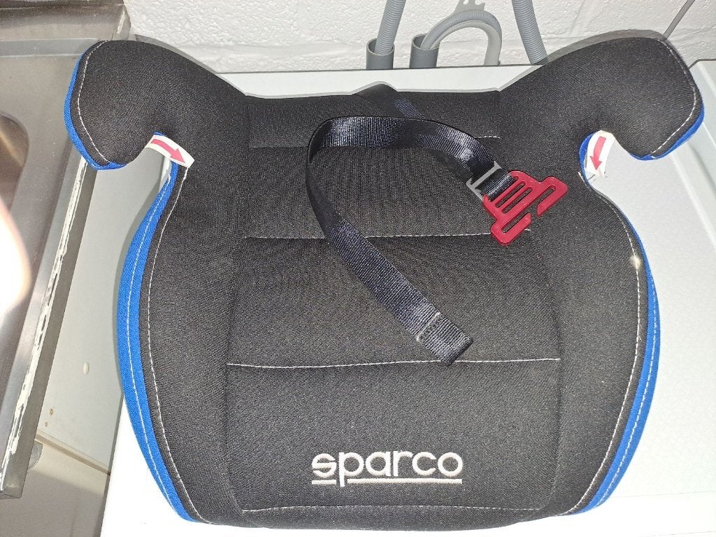 autostoel, Ophalen, Zo goed als nieuw, Autogordel