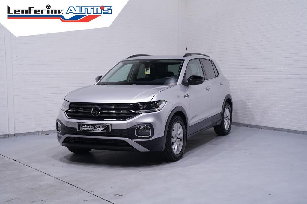 Volkswagen T-Cross 1.0 TSI R-Line Navi Stoelverwarming Camer, Auto's, Automaat, Navigatiesysteem, 148 g/km, SUV of Terreinwagen