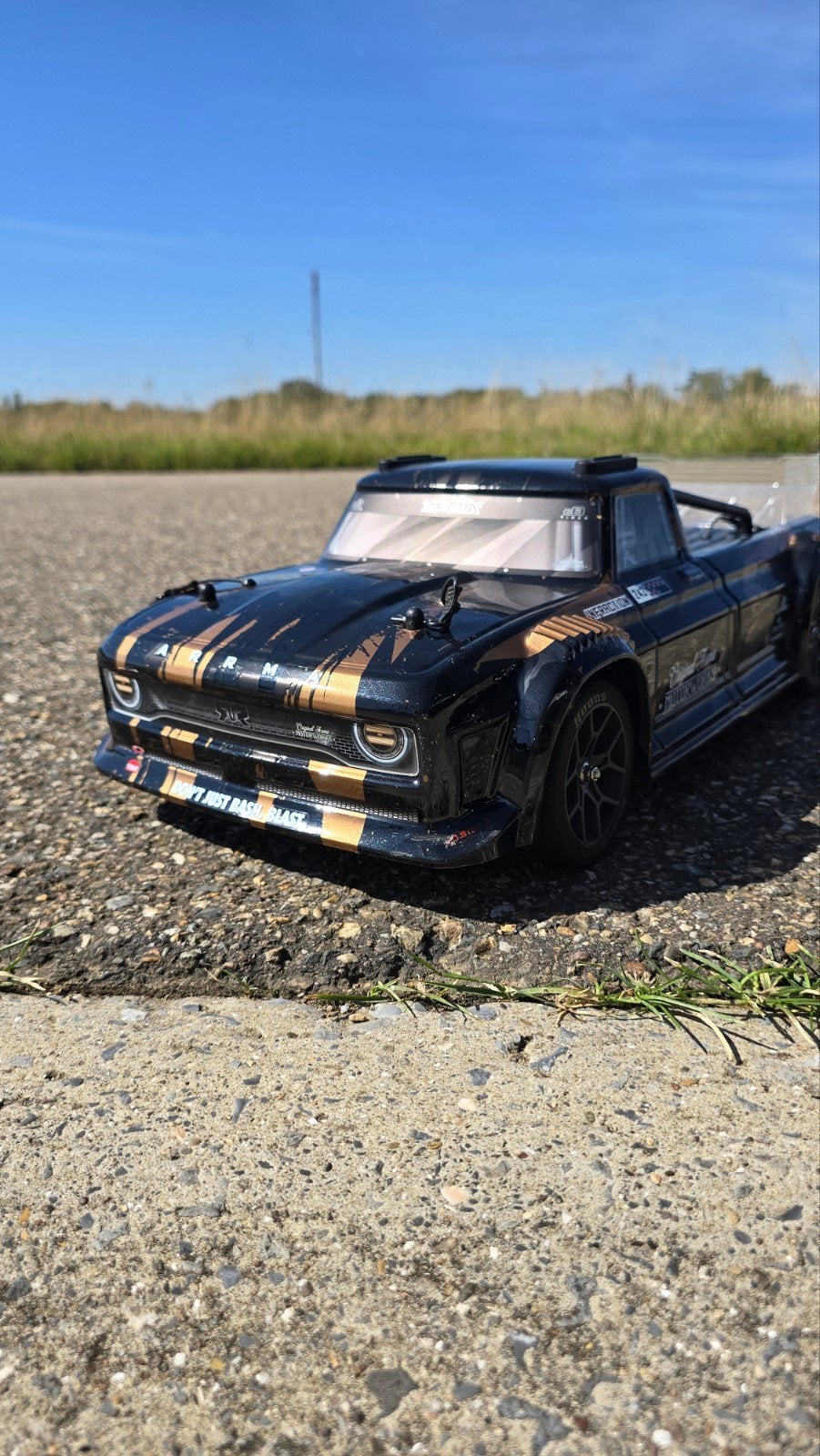 Arrma infraction 3s, Hobby & Loisirs créatifs, Modélisme | Radiocommandé & Téléguidé | Voitures, Enlèvement
