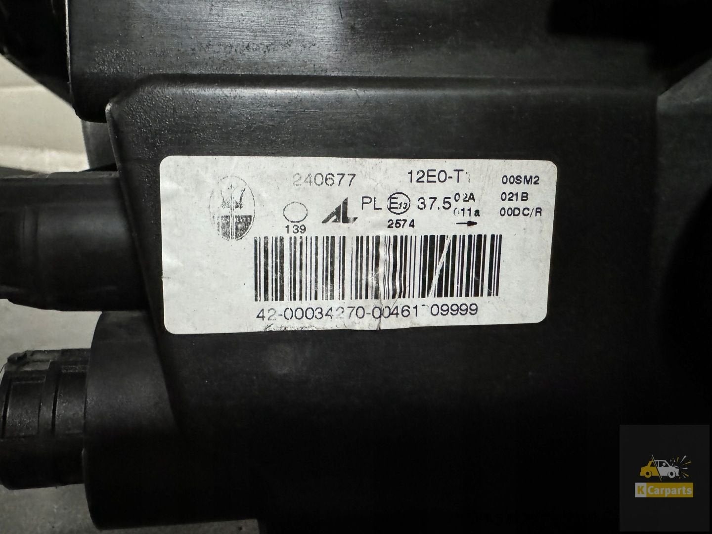 Maserati Granturismo M145 lamp Xenon links compleet DONKER, Viale Ciro Menotti 322
41121  Modena, IT, Maserati, Gebruikt, Maserati S.p.A.