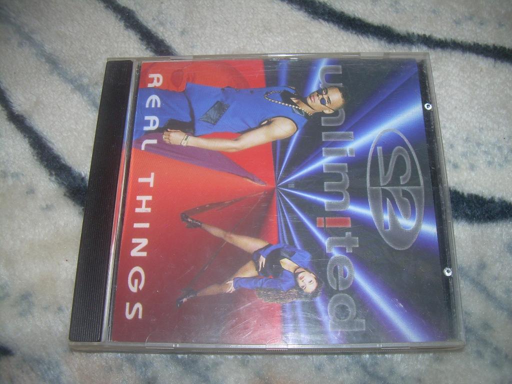 CD - 2 UNLIMITED - REAL THINGS, Cd's en Dvd's, Ophalen of Verzenden, Zo goed als nieuw, Dance Populair