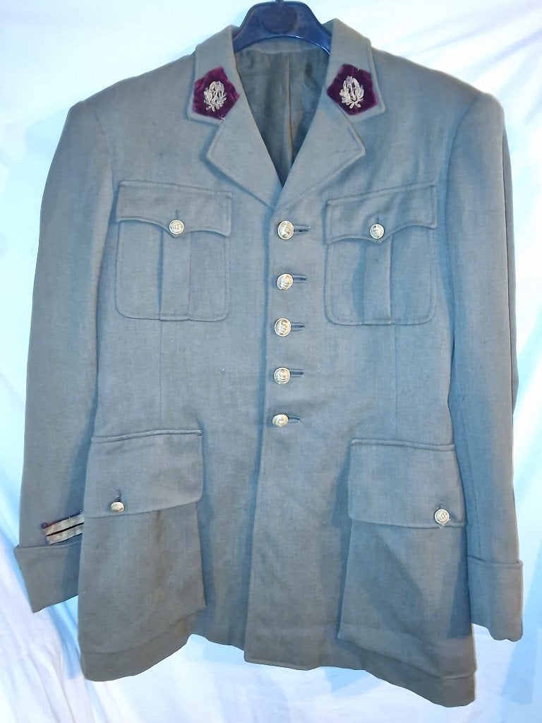 Tunique et képi du service médical français WWII, Enlèvement ou Envoi, Armée de terre, Vêtements ou Chaussures