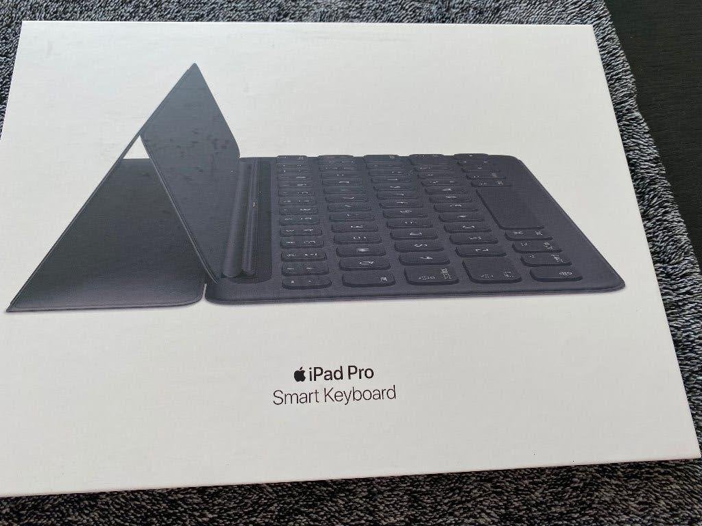 iPad Pro Smart Keyboard qwerty 10,5 inch, Computers en Software, Apple iPads, Ophalen, Nieuw, Zwart, Apple iPad Pro