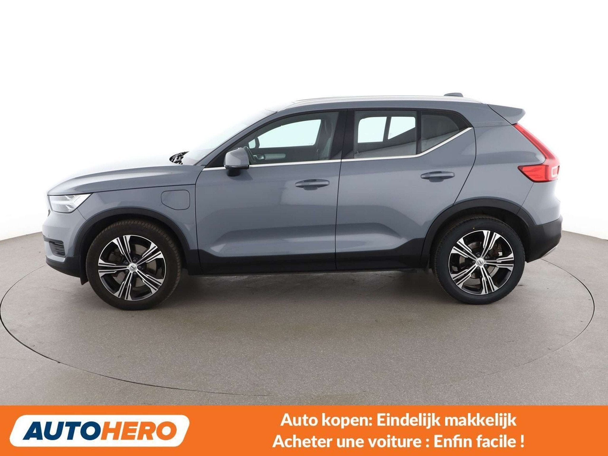 Volvo XC40 T4 Recharge Plug-in Hybrid Inscription Expression, Autos, Volvo, Argent ou Gris, Achat, 5 portes, 5 places