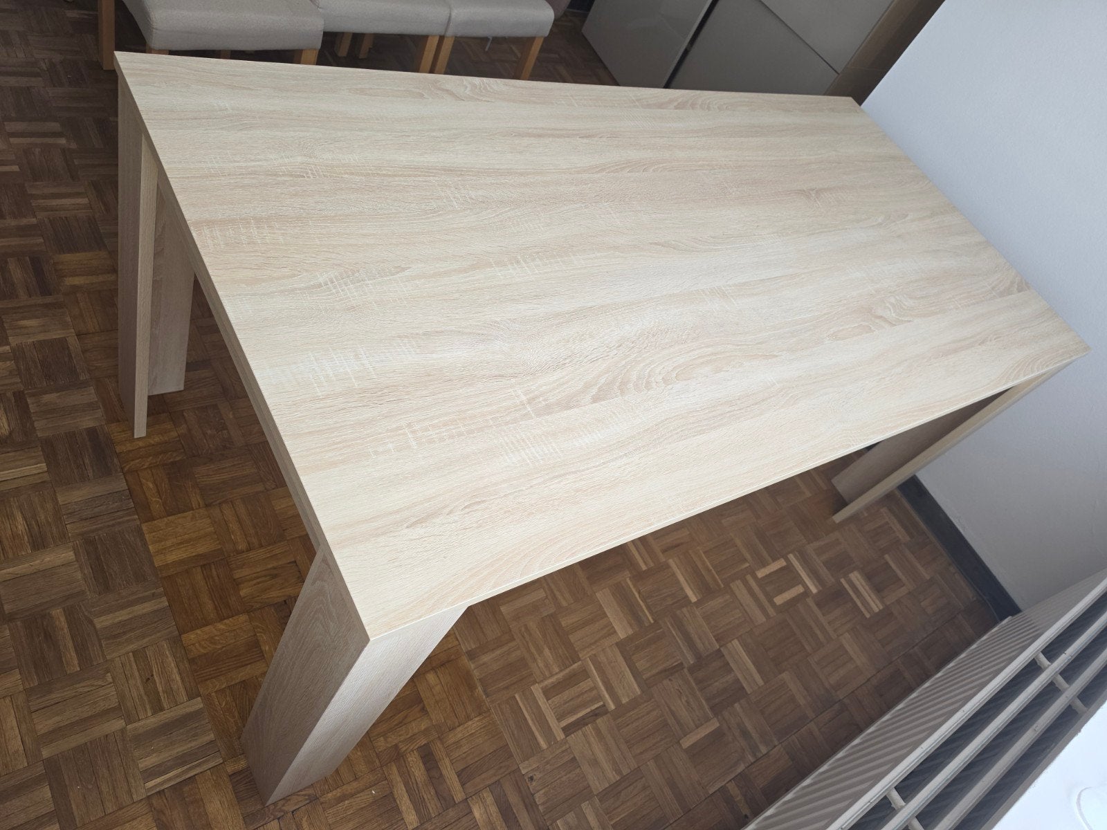 table a manger 180x90.  et 79cm de hauteur, Enlèvement
