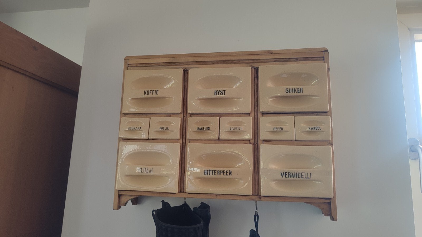 vintage kruidenrek, Ophalen