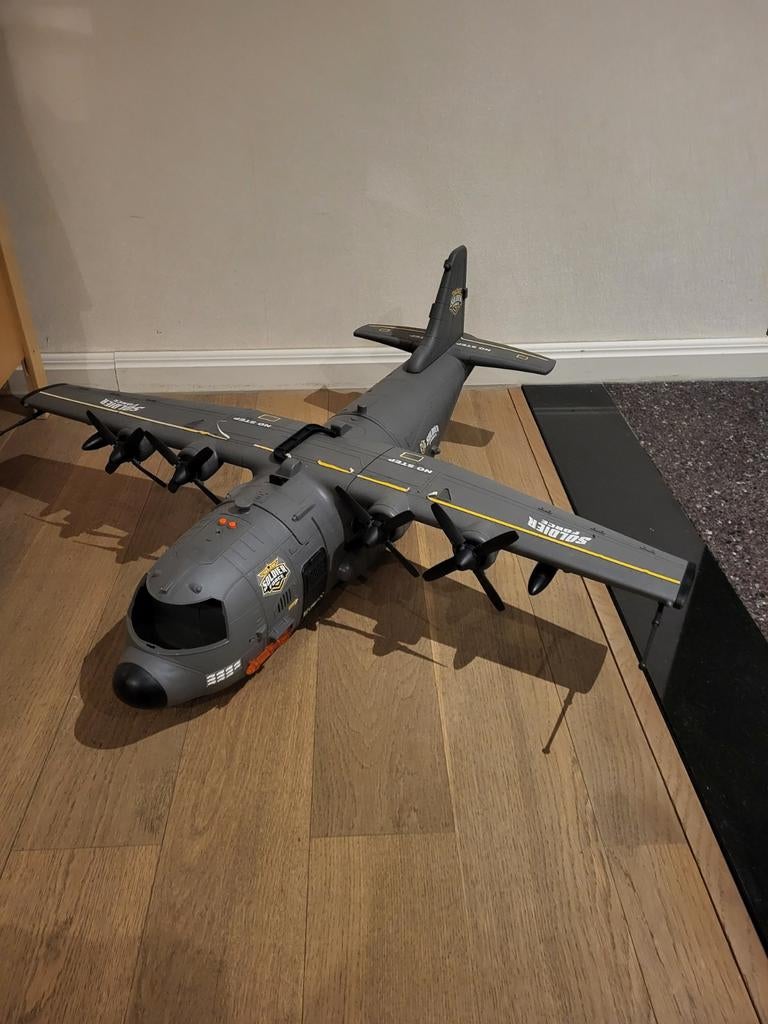 Soldier Force Hercules transportvliegtuig, Ophalen, Gebruikt, Overige typen, Met licht