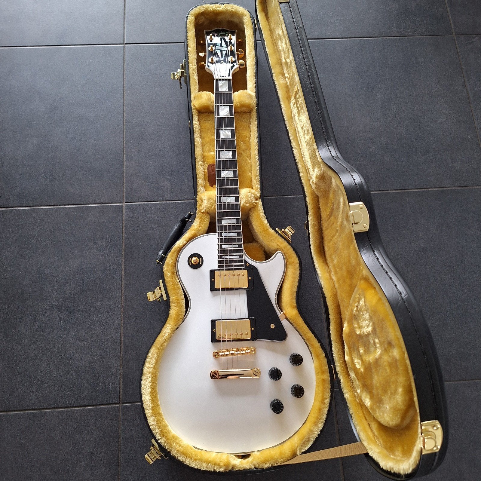 Epiphone inspired by gibson custom les paul custom, Ophalen, Zo goed als nieuw, Solid body, Epiphone