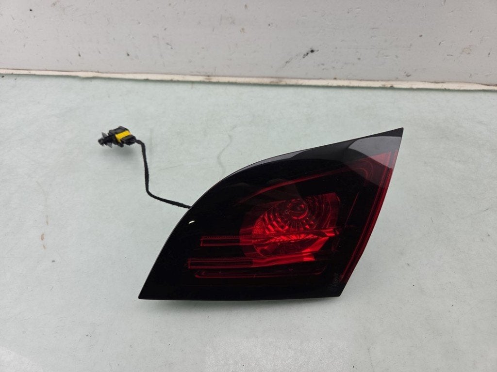 FEU ARRIÈRE DROIT Citroën DS4 (NX) (|6351KV|9670272680|), Autos : Pièces & Accessoires, Citroën, Kontakt-citroen@citroen.com, Utilisé
