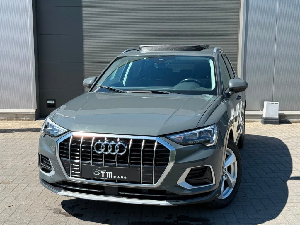 Audi Q3 diesel automaat pano dak, Auto's, Audi, 4 zetels, 4 cilinders, Lichtsensor, Alcantara