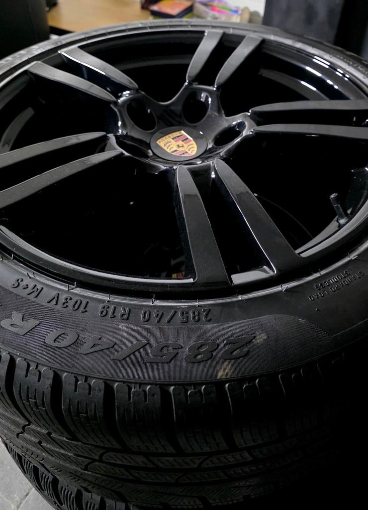 Super mooie Panamera Turbo II 19inch Breedset, Enlèvement, Pneus hiver, Pneu(s)