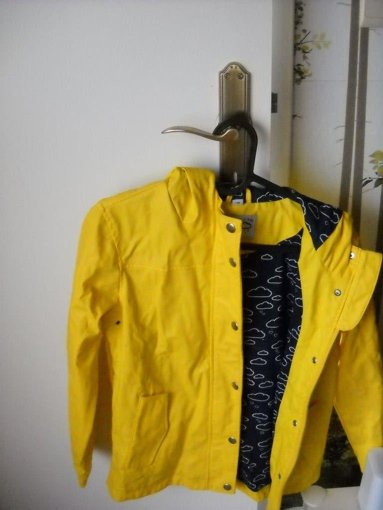mooi regenjasje-veritas-maat 146- goede staat, Kinderen en Baby's, Kinderkleding | Maat 146, Ophalen, Gebruikt, Meisje