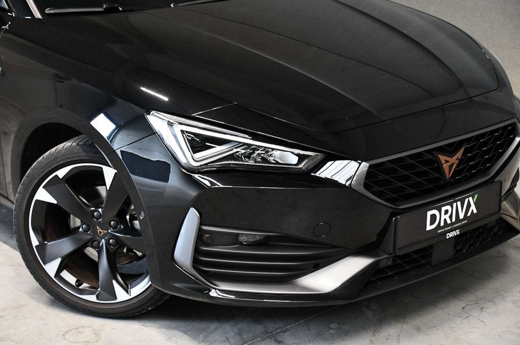 CUPRA Leon 1.5 eTSI MHEV - DSG - Carplay - DAB - Stuurverw., Autos, Cupra, Phares entièrement LED, Achat, Entreprise, Leon