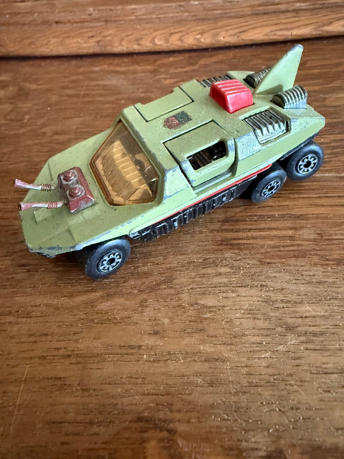 Flight Hunter, Hobby & Loisirs créatifs, Voitures miniatures | Échelles Autre, Enlèvement ou Envoi, Comme neuf, Voiture