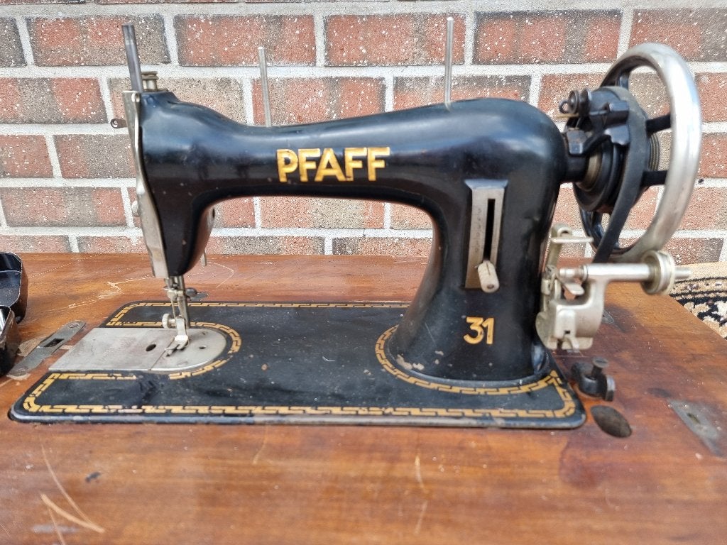 NAAIMACHINE PFAFF, Hobby en Vrije tijd, Naaimachines en Toebehoren, Ophalen, Gebruikt, Naaimachine, Pfaff