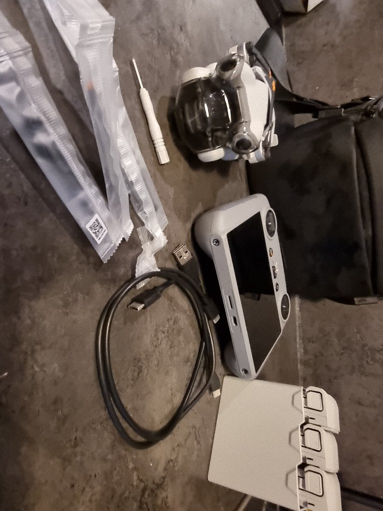 Dji mini pro 4, TV, Hi-fi & Vidéo, Drone avec caméra, 250 à 900 g, 5 à 10 km, Comme neuf