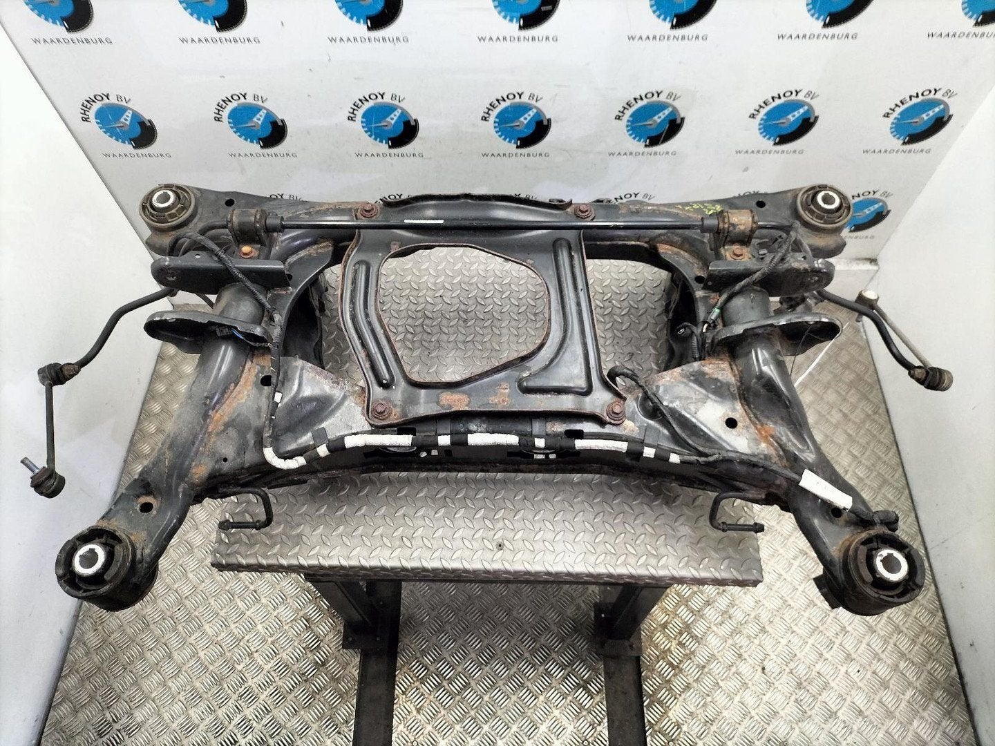 JAGUAR XF X260 R Dynamic S  SUBFRAME ACHTER 2021, Enlèvement ou Envoi, Utilisé, ARN reconnu