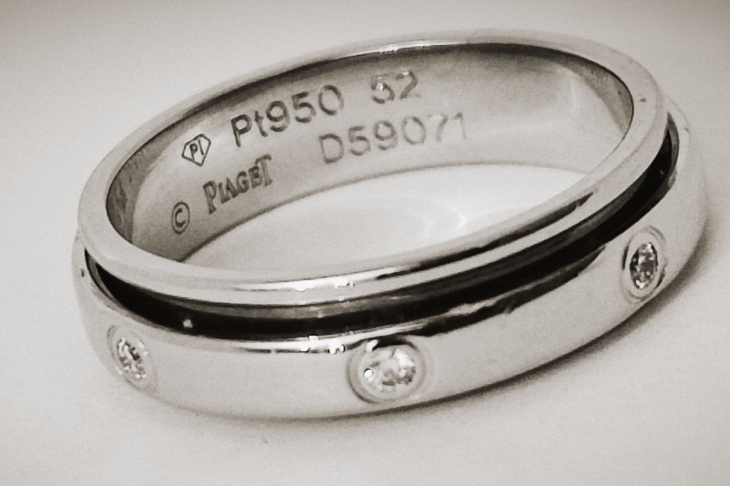Piaget Possession platinum ring met diamanten, Bijoux, Sacs & Beauté, Bagues, Enlèvement ou Envoi, Femme ou Homme, Plus petit que 17
