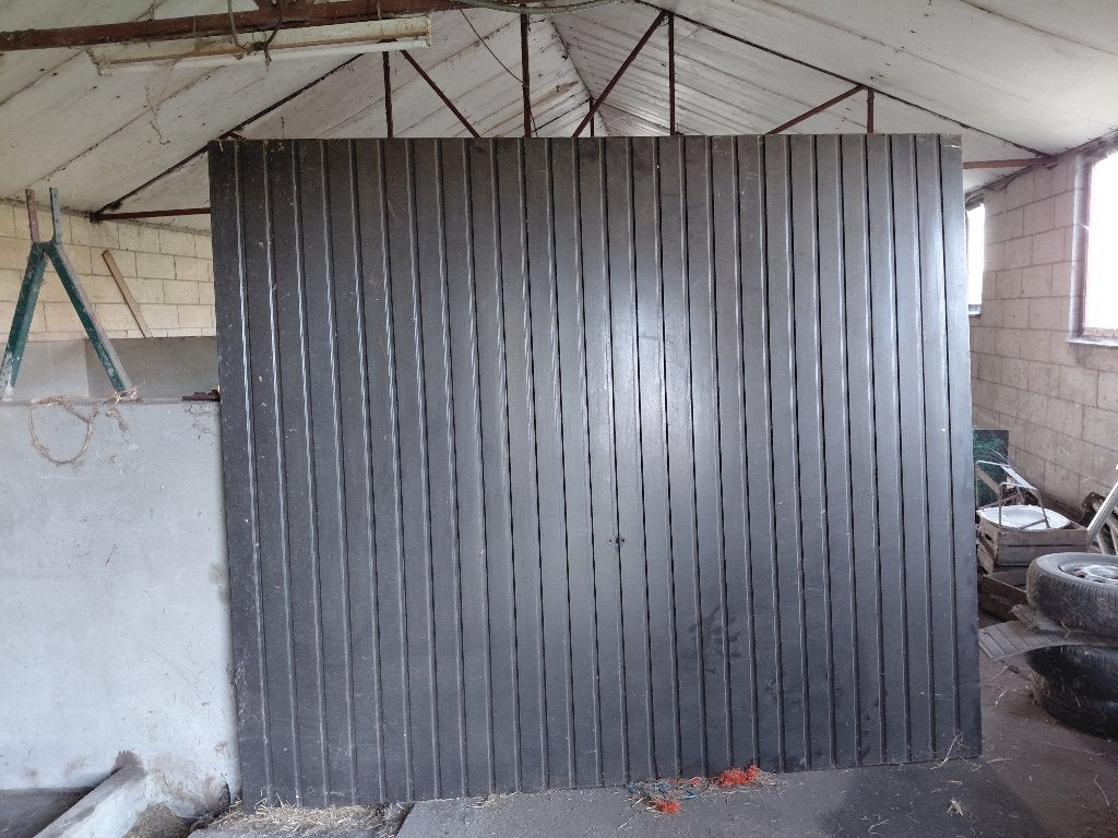 Houten garagepoort 210x243cm - gratis - zonder scharnieren, Enlèvement, Utilisé