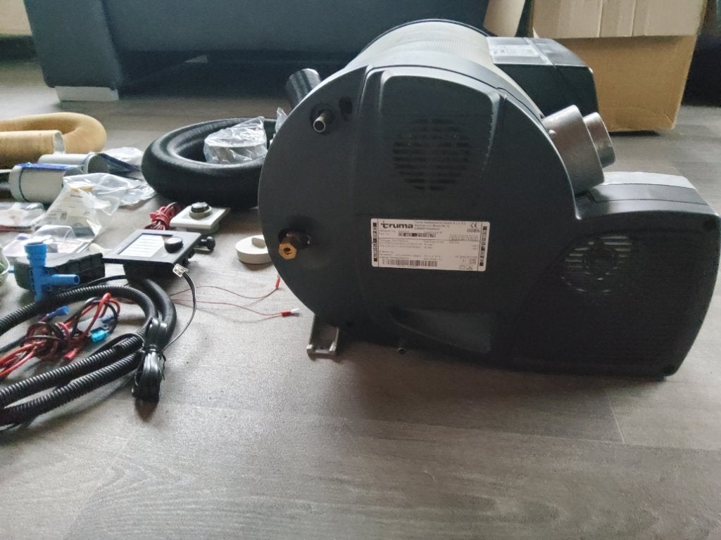 Truma combi 4, Caravans en Kamperen, Mobilhome-accessoires, Ophalen, Gebruikt