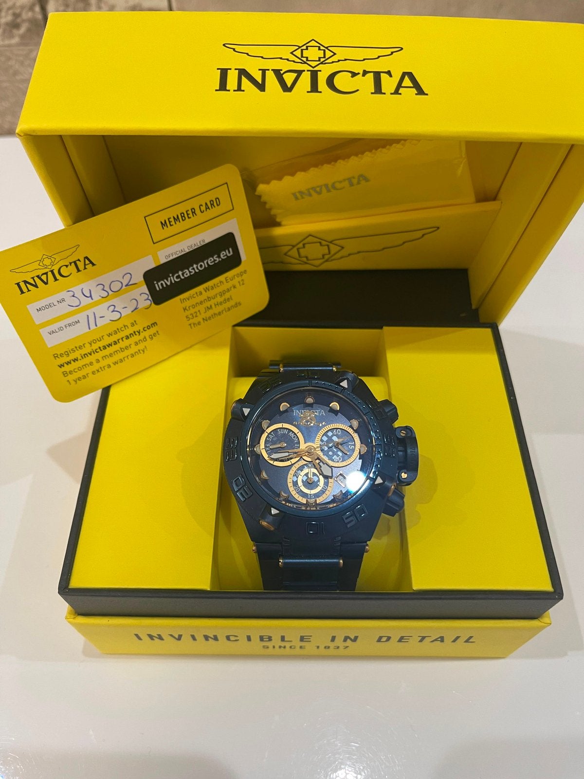 Montre invicta, Bijoux, Sacs & Beauté, Montre-bracelet, Autres marques, Acier, Envoi