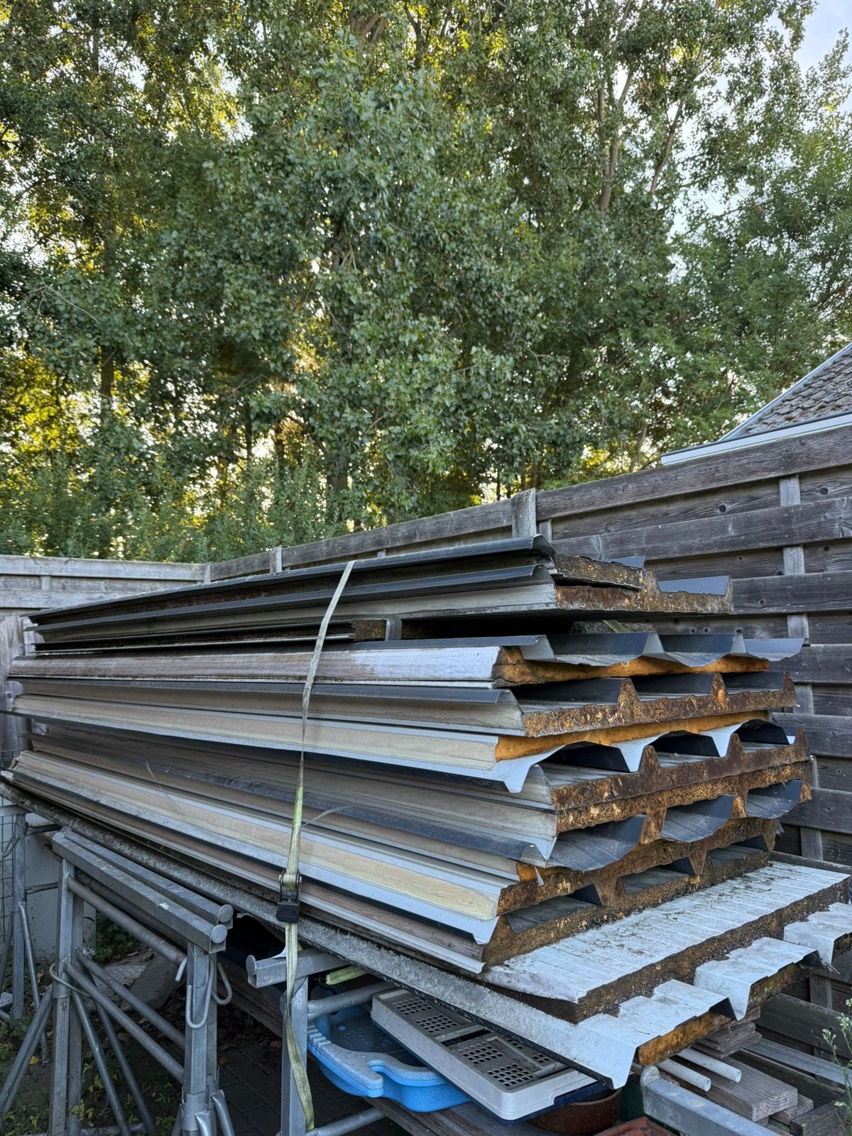 sandwichpanelen / dak panelen zwart, Doe-het-zelf en Bouw, Platen en Panelen, Ophalen, Nieuw, Overige materialen
