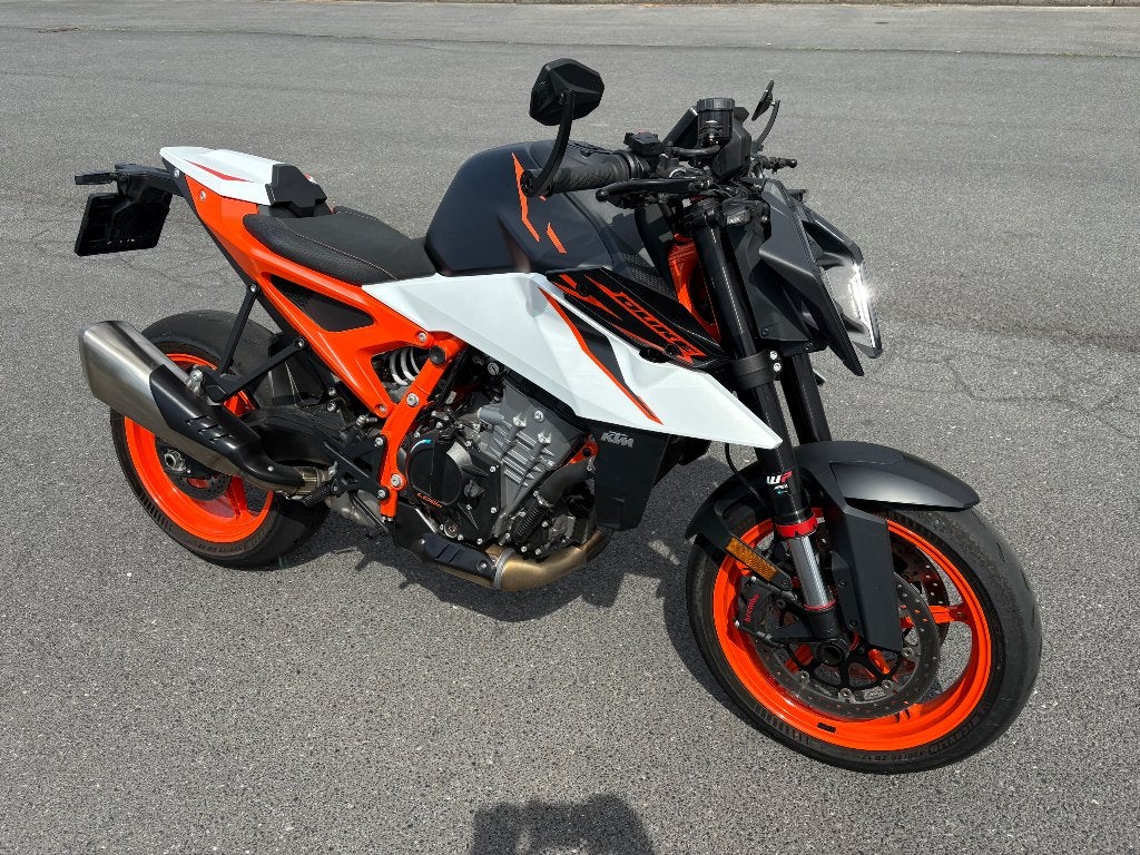 ‼️ KTM DUKE 990 R AVEC CT, Motoren, Motoren | KTM, 2 cilinders, Occasion, Motorrijbewijs A, Traction Control
