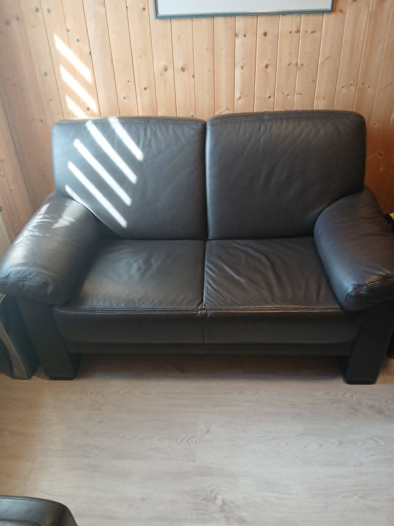 canapé 2 places et son pouf assorti, Maison & Meubles, Canapés | Salons, Enlèvement