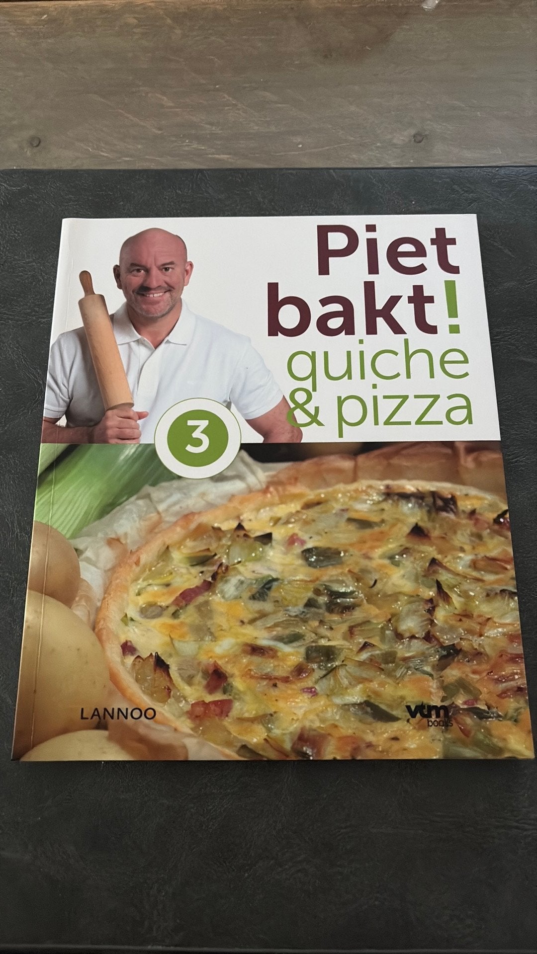 Piet huysentruyt kookboek pizza en quiche, Boeken, Ophalen of Verzenden, Nieuw