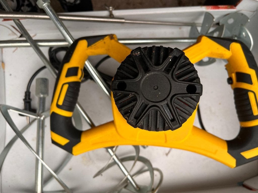 Betonmixer Powerplus, Ophalen, Zo goed als nieuw
