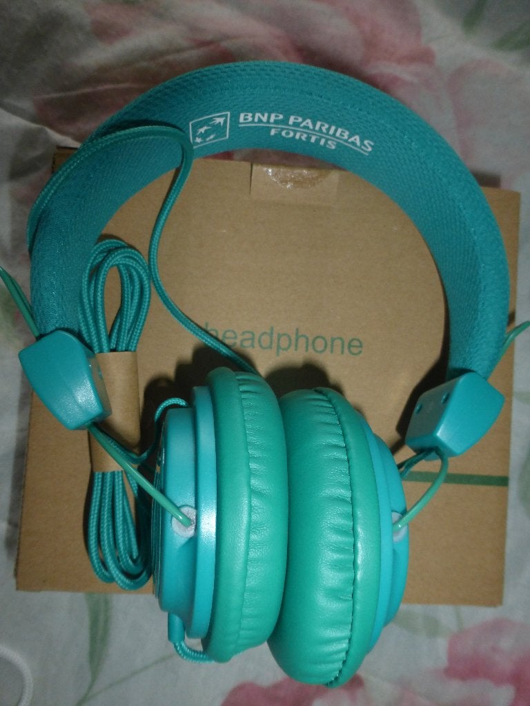 2 Nouveaux casques audio identiques, Enlèvement ou Envoi, Neuf, Vert