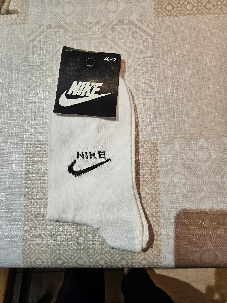 Kousen wit Nike (Turkije) - maat 40-43, Vêtements | Hommes, Chaussettes & Bas, Enlèvement, Neuf, Blanc