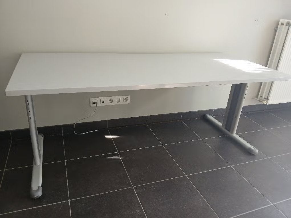 Bureau te koop, 180 cm, Démontable, Enlèvement, Utilisé