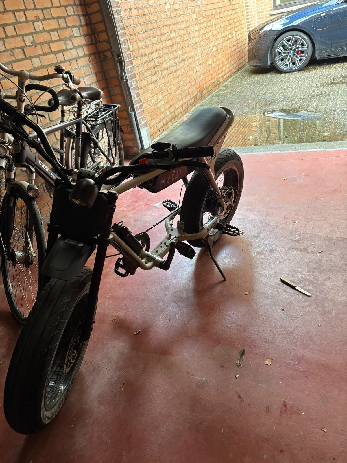Super 73 zx custpm, Ophalen, Zo goed als nieuw