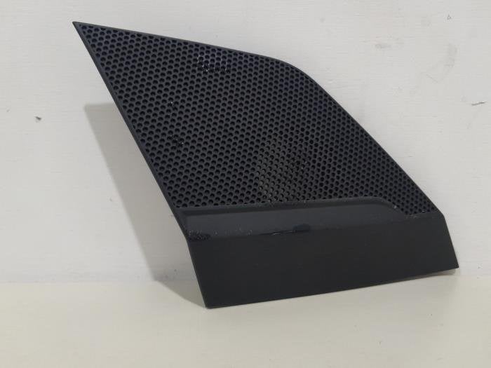 Speakerkap van een Audi E-Tron, Auto-onderdelen, Interieur en Bekleding, Audi, Gebruikt, 3 maanden garantie, Ophalen of Verzenden
