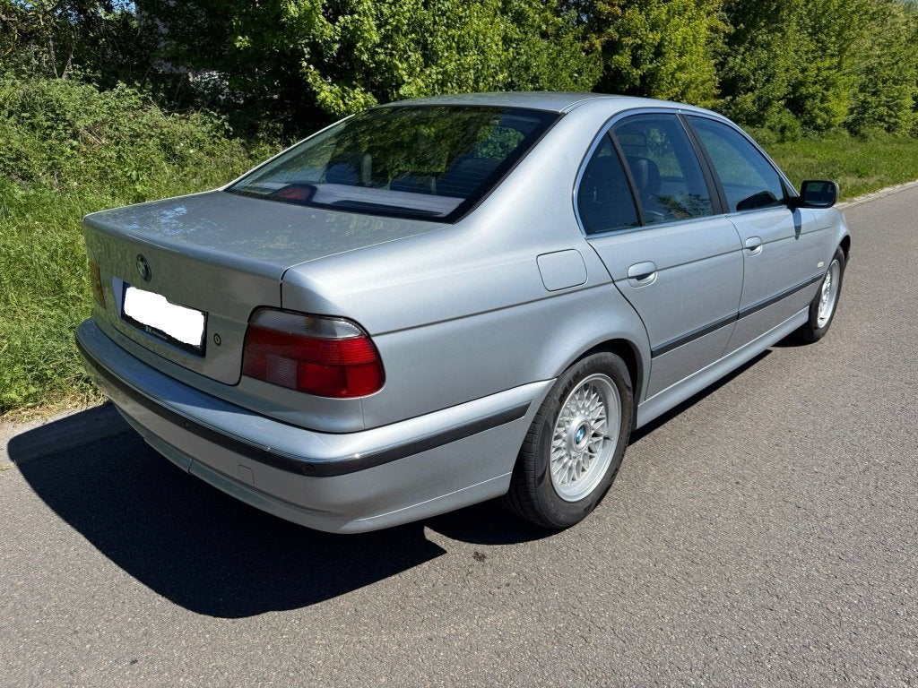 BMW 535i E39, oldtimer, foto 9