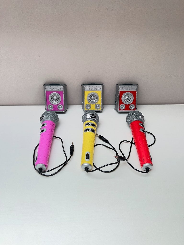 Lot Bratz On The Mic – 3 micros avec enceintes assorties, Enlèvement ou Envoi, Utilisé, Électronique, Sonore