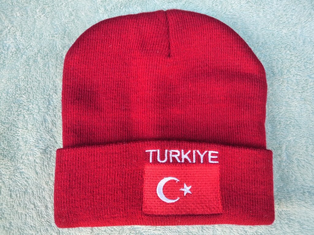 Bonnet en laine NEUF - TURKIYE, Enlèvement ou Envoi, Neuf, Taille 38/40 (M), Bonnet