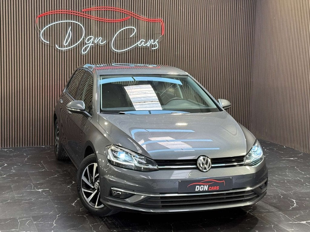 Volkswagen Golf Golf 1.0 TSI DSG (automatique), Autos, Volkswagen, Argent ou Gris, Achat, Euro 6, Entreprise
