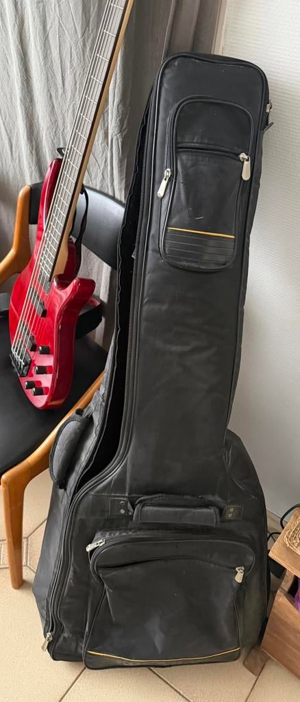 5-snarige elektrische basgitaar, Ophalen, Zo goed als nieuw, Elektrische gitaar