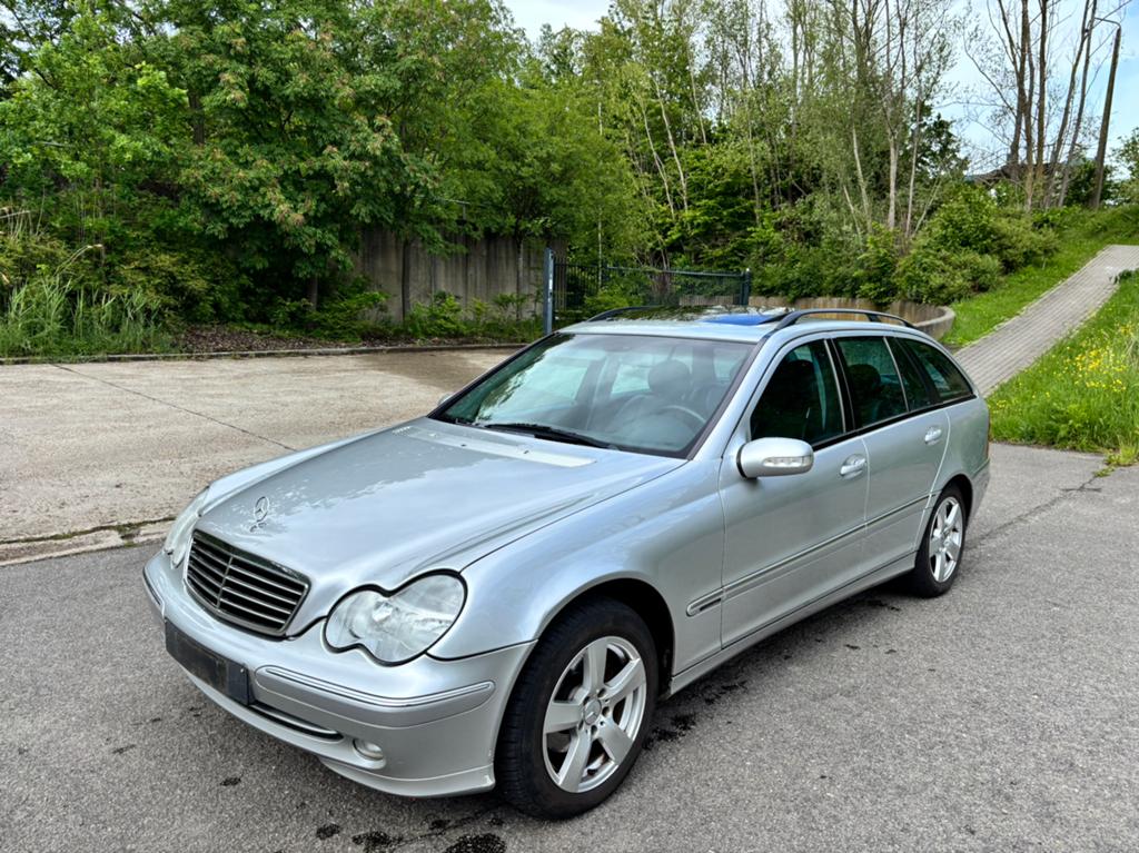Mercedes C180 Break Avantgarde — 2002 — Essence — 200 000, Autos, Achat, Particulier, Classe C, Essence
