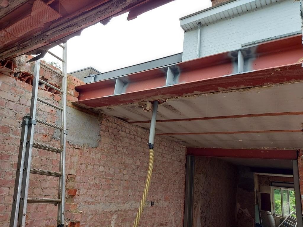 afbrek werken poutrel platsen werken.0465826053