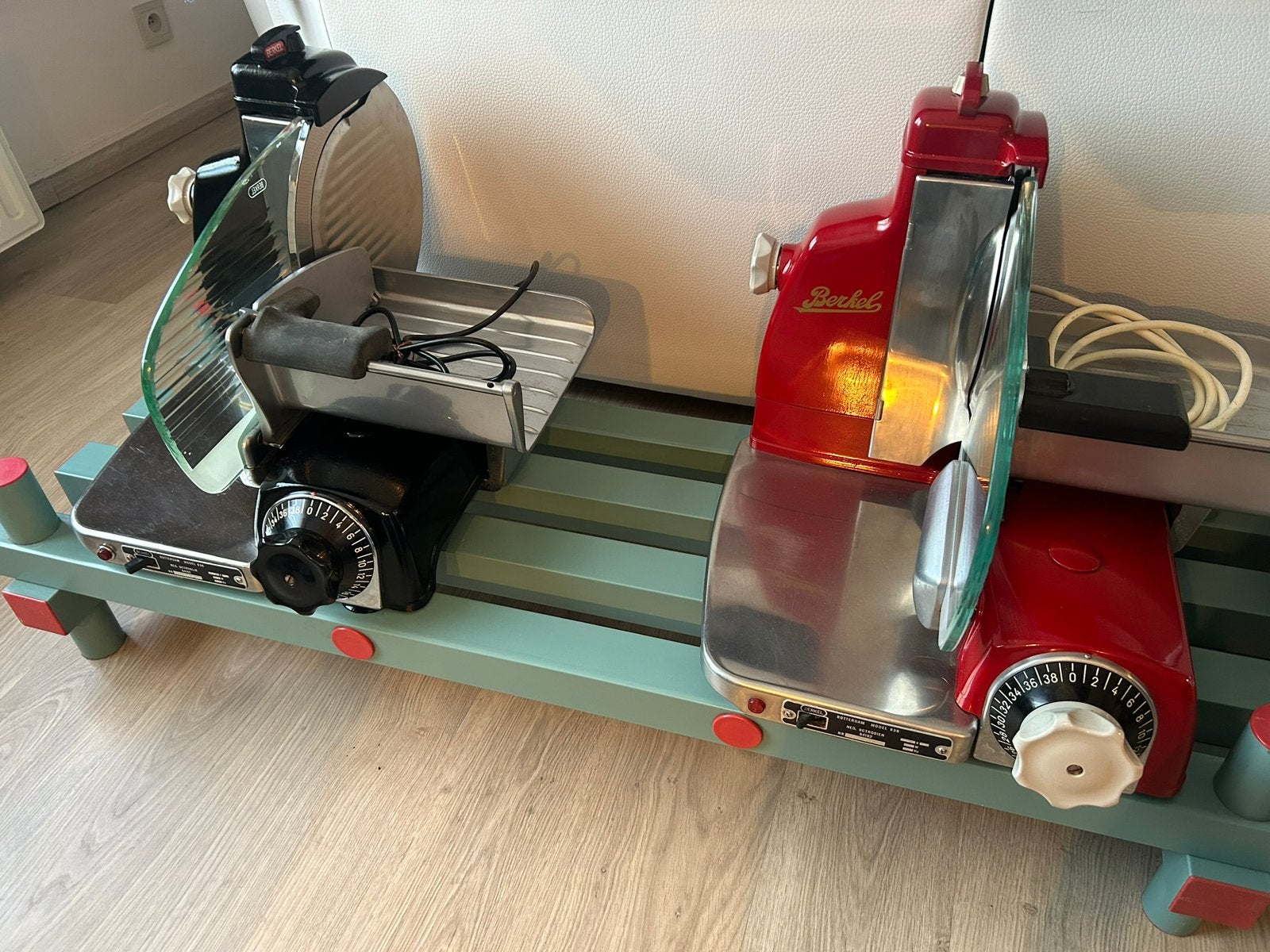 Berkel snijmachine 836 gereviseerd samen met model O zwart…, Ophalen, Gebruikt, Overige typen