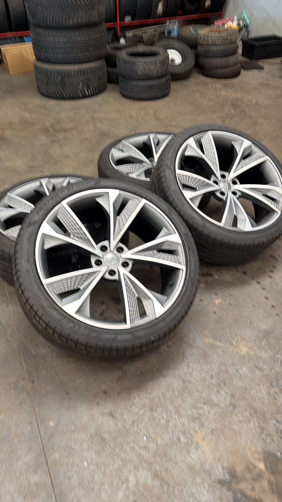 21 inch+ nieuwe banden+ dympips audi A6/A8, Enlèvement, 21 pouces, Pneu(s)