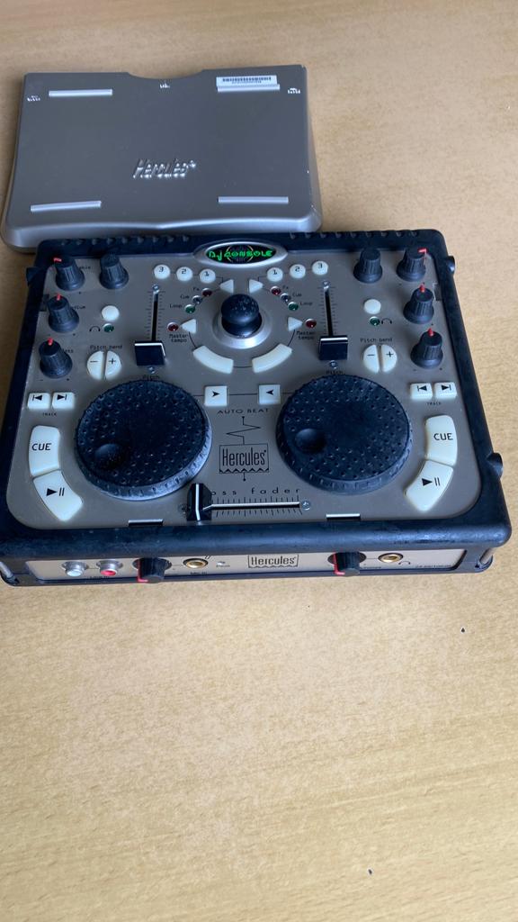 Hercules DJ console, Ophalen, Zo goed als nieuw