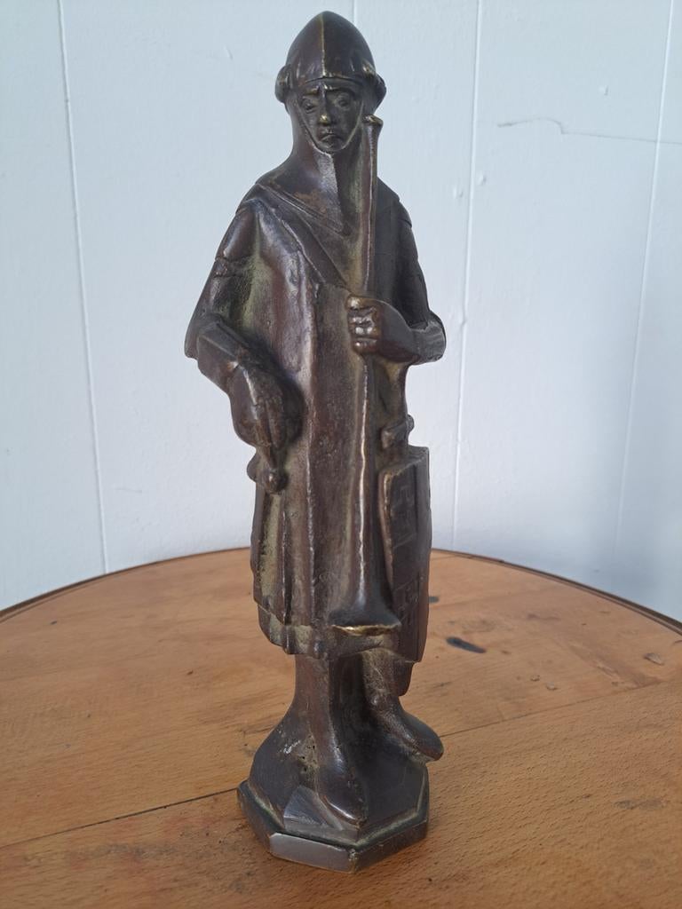 RIDDER MET KIST EN SCHILD, ANTIEKE BRONZEN BEELD, Ophalen, Brons